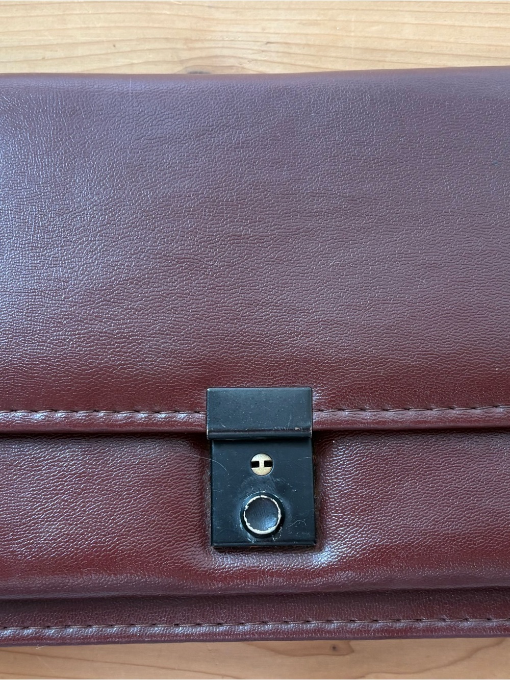 Unisex Leather Briefcase Clutch in Burgundy